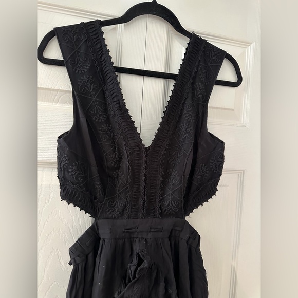 Free People Cut Out Mini Dress With Ruffles - Picture 3 of 7